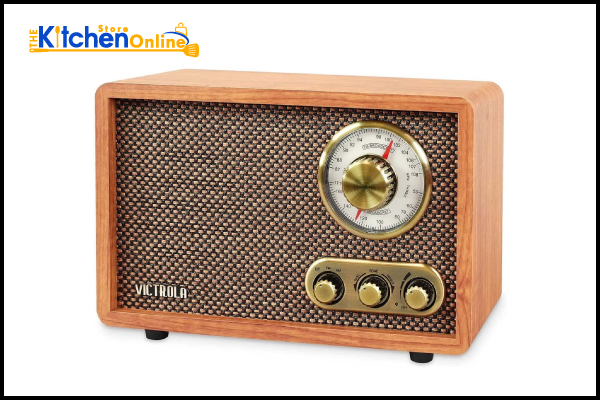 3. Victrola Retro Wood Bluetooth FM AM Radio